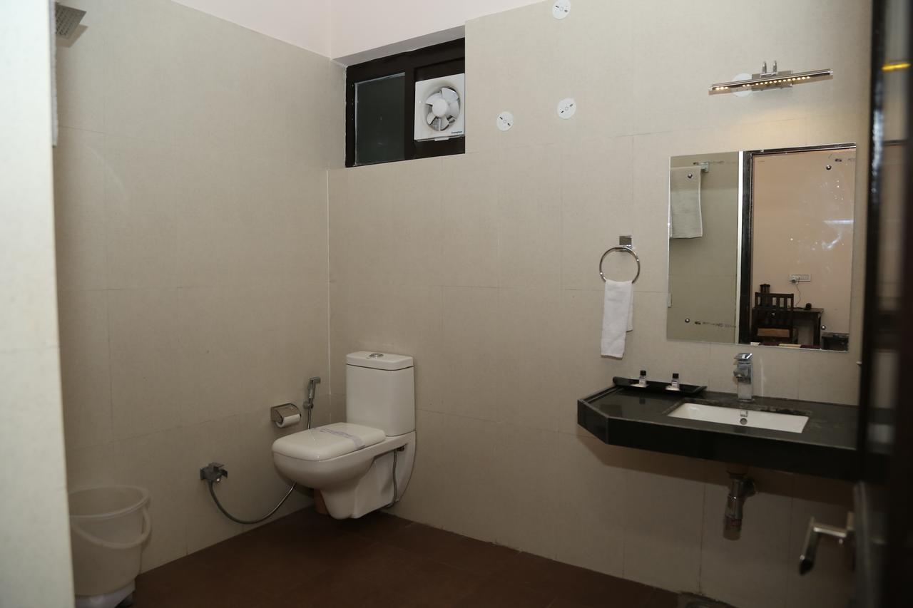 Gulmohar Sariska Resort Bairāt Kültér fotó
