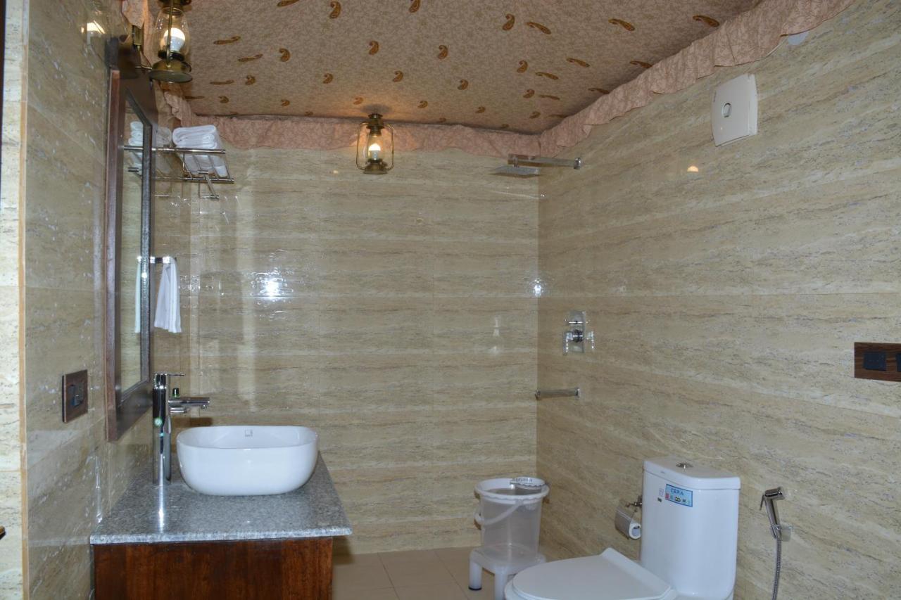 Gulmohar Sariska Resort Bairāt Kültér fotó